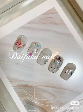ミディアム Daifuku nailsのネイルデザイン