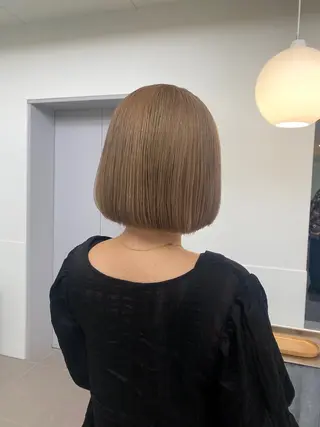ショート カラー 履歴回収❎ブリーチ/ レイヤーボブ🪄aiのヘアスタイル