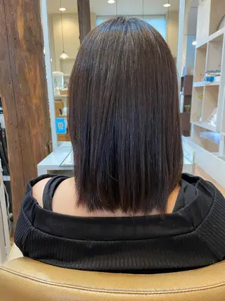 ミディアム 麻生 真子のヘアスタイル