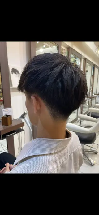 メンズ バウハウスヘア ひなのヘアスタイル