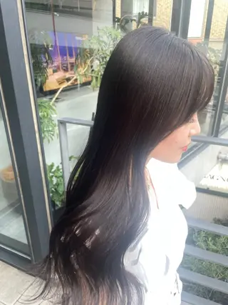 ロング カラー ご新規様限定 透明感カラーKANAのヘアスタイル