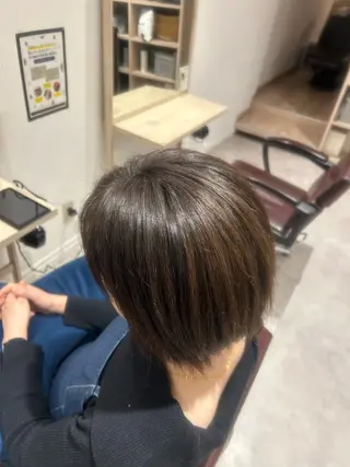 カラー 小池 颯希のヘアスタイル