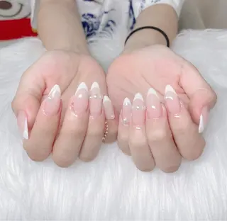 ロング エクラ ネイルのネイルデザイン