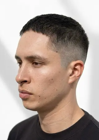 ショート メンズ 鈴木 まさしのヘアスタイル