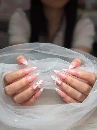ネイル Cloudy Chan Nailのネイルデザイン