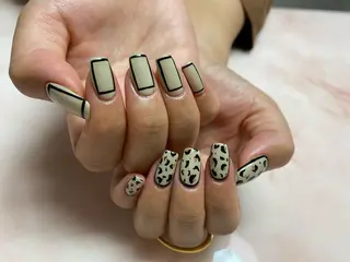 ネイル 閨匠ビューティサロン 新橋店♡Ellieのネイルデザイン