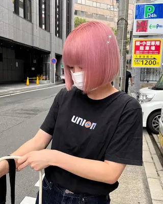 カラー こまつばらみお/レイ ヤー/ダブルカラーのヘアスタイル