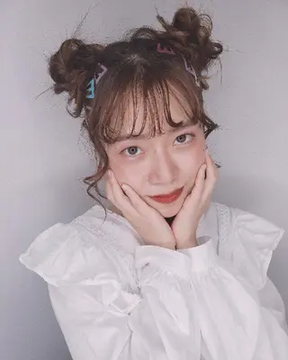 セミロング ヘアアレンジ 仁科 美乃里のヘアスタイル