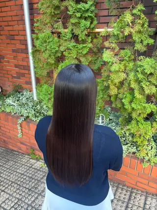 ロング カラー 伊藤 あいのヘアスタイル