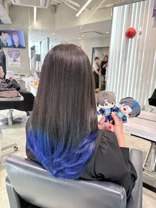 ロング カラー オタク美容師/ 推しカラー/ミクのヘアスタイル