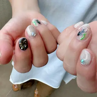 ネイル 新山 聖のネイルデザイン