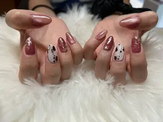 ネイル 磯田 紗里のネイルデザイン