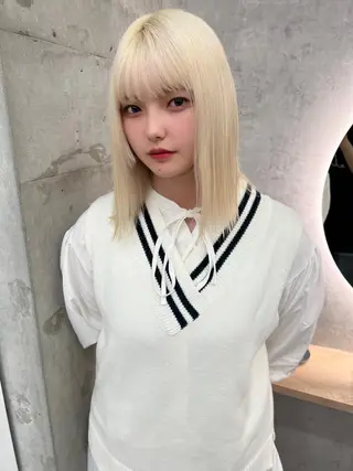 ミディアム 色落ちまで可愛い🧚 心斎橋hikaruのヘアスタイル