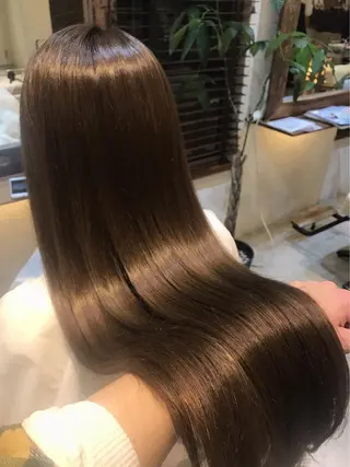kana .オリーブ /ナチュラルヘアのヘアスタイル