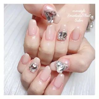 ミディアム ネイル 🐾enen style 🐾のネイルデザイン