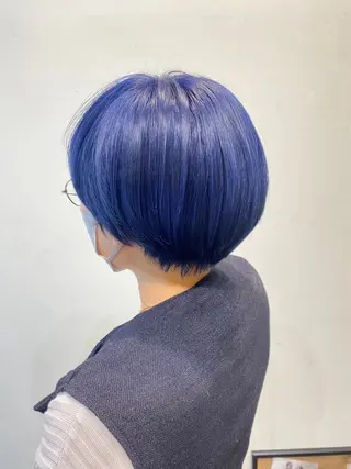 ショート カラー Sizuk ＆LOAのヘアスタイル