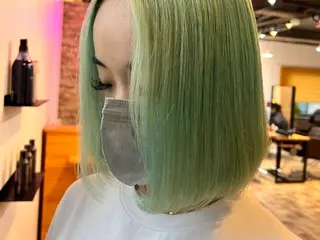 ショート カラー ヘアカラー&縮毛矯正 STAR☆RIVERのヘアスタイル