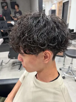 パーマ メンズ ツイスパ/フェザー パーマ特化🔥真裟斗のヘアスタイル