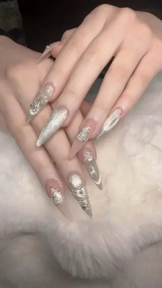 ネイル RuBy Nail93のネイルデザイン