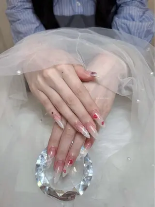 ネイル HANA 長さだしのネイルデザイン