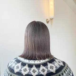 ショート カラー 本間 結衣のヘアスタイル