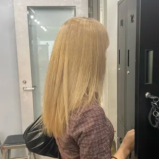 ロング カラー AIRI /XENA渋谷本店のヘアスタイル