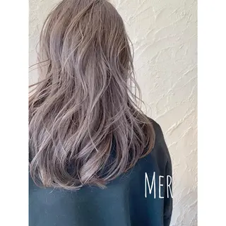 ロング Ｍｅｒ 山崎 えりかのヘアスタイル