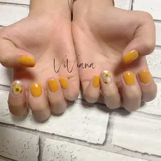 ネイル ViViana ヴィヴィアナのネイルデザイン