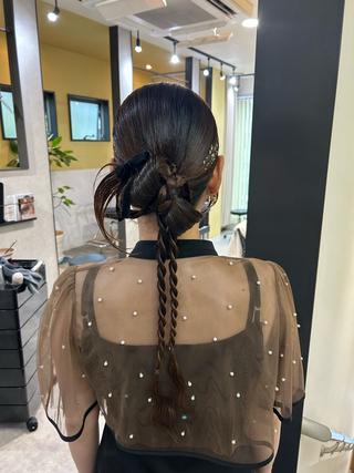 ロング ヘアアレンジ hub hair ナチュラル/透明感のヘアスタイル