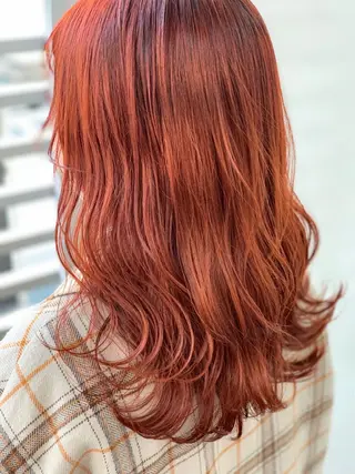 セミロング Zina 渋谷のヘアスタイル