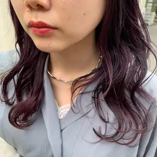 ミディアム カラー スダユーヤ 💫推しカラーウルフのヘアスタイル