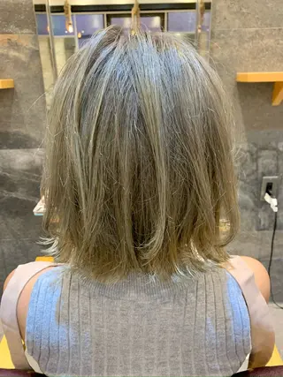 ミディアム カラー 塚本 昂のヘアスタイル