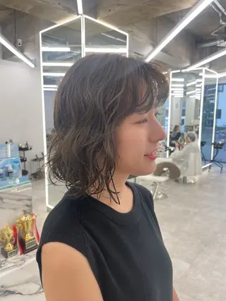 ミディアム カラー パーマ ヘアアレンジ 【Sweep】おじま のぞみのヘアスタイル