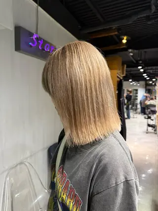 ショート カラー NANAMI🩵 大人可愛い韓国ヘアのヘアスタイル