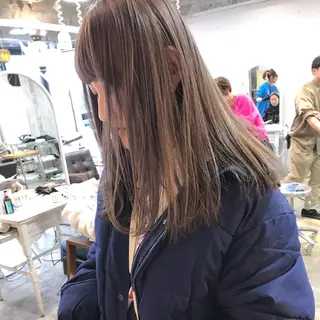 ミディアム カラー suvvy hairsalonのヘアスタイル