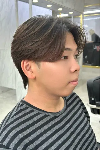 ショート カラー メンズ メンズスタイリスト 前田雄輝のヘアスタイル