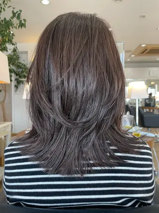 ミディアム カラー 小酒井 智洋のヘアスタイル