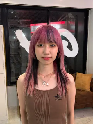 セミロング カラー 🧤高明度ハイトーン 🧤莉音のヘアスタイル