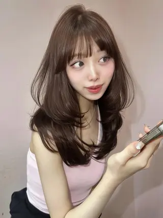 セミロング カラー 𝑴𝑶𝑲𝑨渋谷 トレンド韓国ヘア🩷のヘアスタイル