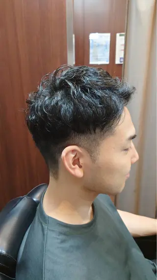 ショート 吉田 一希のヘアスタイル