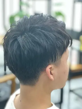 ショート メンズ THE PARK キシオカのヘアスタイル