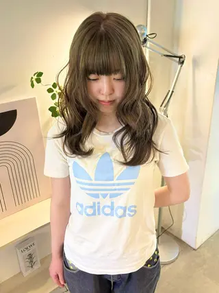 カラー rinka/ボブ ベージュ 暖色のヘアスタイル