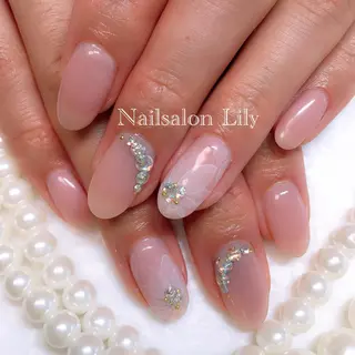 ネイル Lily*nail 🌻Mii🌻のネイルデザイン