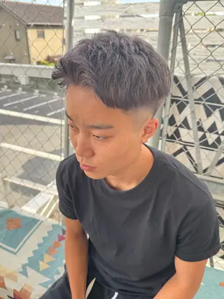 ショート カラー メンズ メンズ特化サロン ユウヘイのヘアスタイル