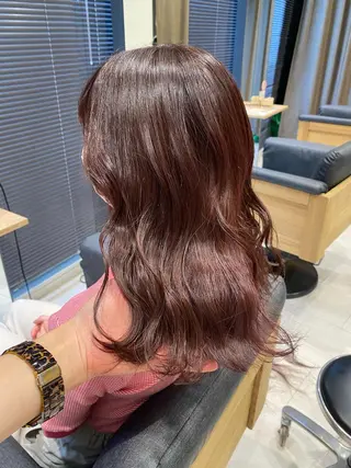 ミディアム 小林 夢羽のヘアスタイル
