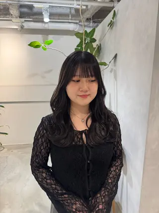 セミロング 新宿/顔周りカット +レイヤー=しずく♩のヘアスタイル