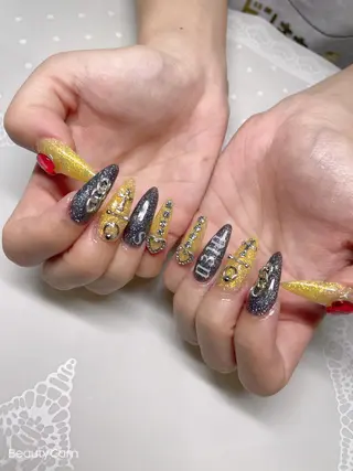 セミロング ネイル 《LB》ラブリエ Nail&eyeのマツエク・マツパデザイン