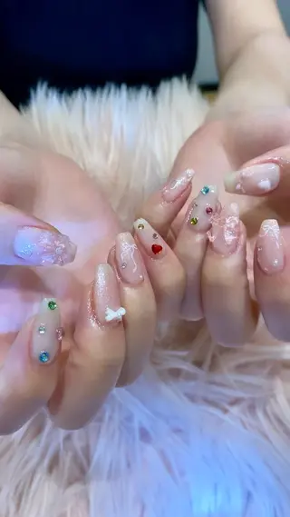 ネイル crystal ⭐︎ colorのネイルデザイン