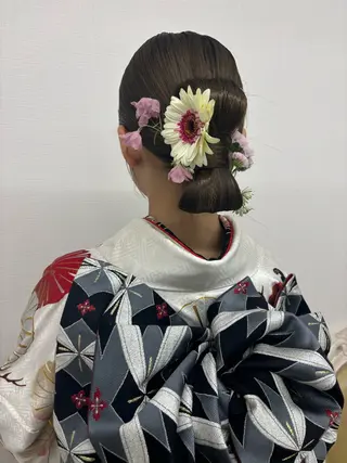 セミロング カラー ヘアアレンジ 💟Opus // Mizuki🐕のヘアスタイル