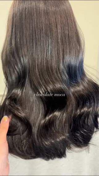ロング カラー Konomura Neneのヘアスタイル